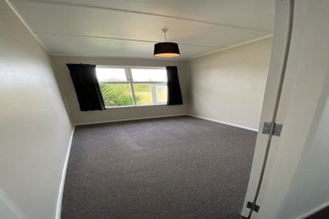 Photo of property in 16 Wavell Crescent, Lansdowne, Masterton, 5810