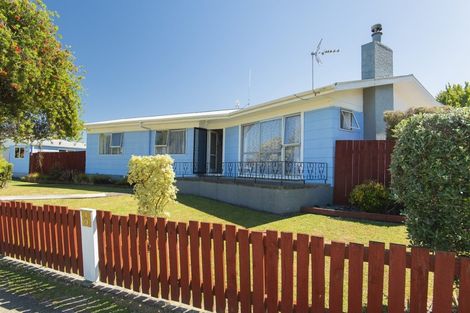 Photo of property in 22 Alice Street, Outer Kaiti, Gisborne, 4010