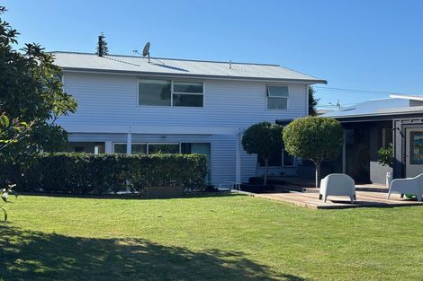 Photo of property in 242 Papamoa Beach Road, Papamoa Beach, Papamoa, 3118