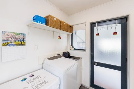 Photo of property in 2/91 Benmore Avenue, Cloverlea, Palmerston North, 4412