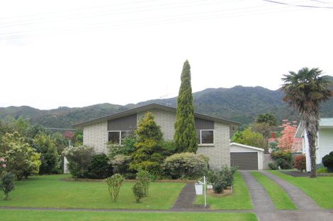 Photo of property in 19 Carlton Street, Te Aroha, 3320