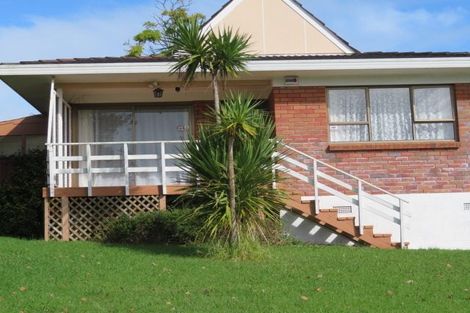 Photo of property in 1b Cairngorm Place, Highland Park, Auckland, 2010