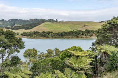 Photo of property in 98 Omahina Street, Raglan, 3225