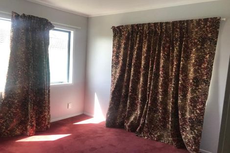 Photo of property in 38 Alabaster Drive, Papatoetoe, Auckland, 2025