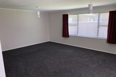 Photo of property in 5a Massey Street, Westown, New Plymouth, 4310