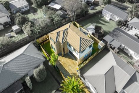 Photo of property in 57a Glendene Avenue, Glendene, Auckland, 0602