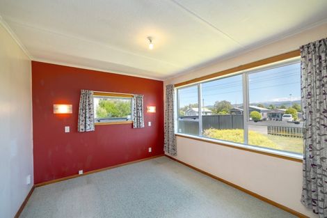 Photo of property in 23 Wyndham Street, Carterton, 5713