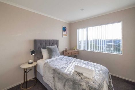 Photo of property in 53 Turnberry Drive, Wattle Downs, Auckland, 2103