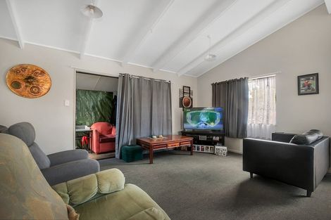 Photo of property in 24 Freda Place, Favona, Auckland, 2024