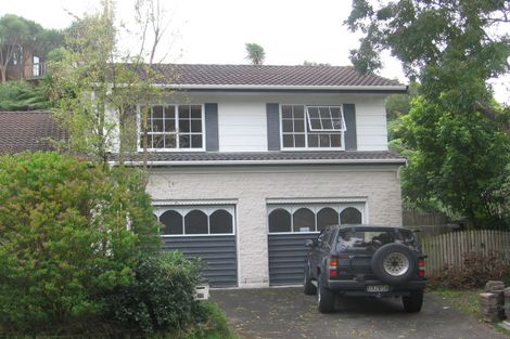 Photo of property in 22 Honeysuckle Lane, Mairangi Bay, Auckland, 0630