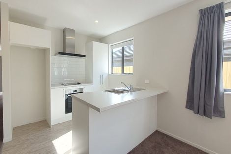 Photo of property in 9 Fairbairn Close, Halswell, Christchurch, 8025