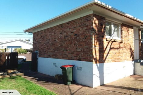 Photo of property in 1/3a Huapai Street, Onehunga, Auckland, 1061