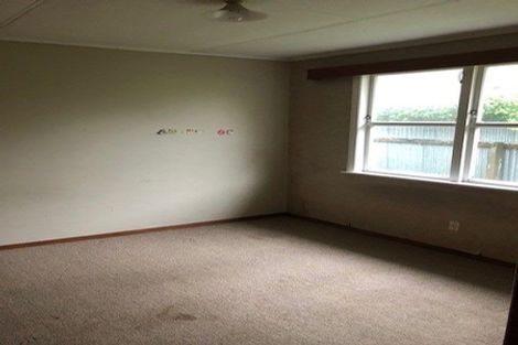 Photo of property in 437 Featherston Street, Palmerston North, 4414