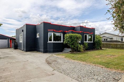 Photo of property in 12 Carthew Street, Feilding, 4702