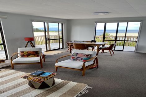 Photo of property in 46 Cumberland Street, Leigh, 0985