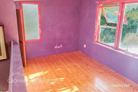 Photo of property in 205 Victory Road, Laingholm, Auckland, 0604