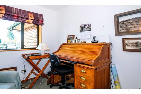 Photo of property in 51 Tancred Street, Geraldine, 7930