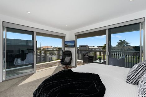 Photo of property in 3 Maria Tini Drive, Papamoa Beach, Papamoa, 3118