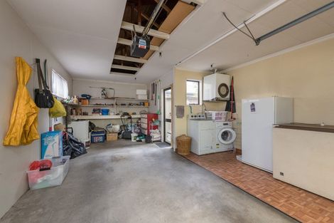 Photo of property in 2 Andrew Street, Stoke, Nelson, 7011