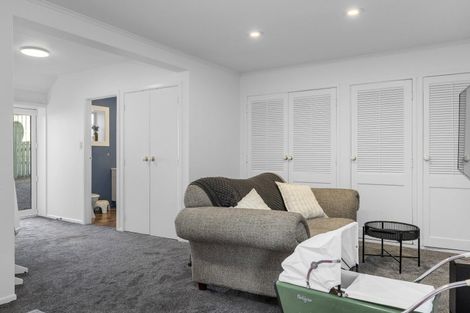 Photo of property in 10 Armstrong Grove, Hilltop, Taupo, 3330