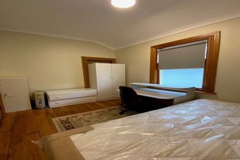 Photo of property in 104 Tinakori Road, Thorndon, Wellington, 6011