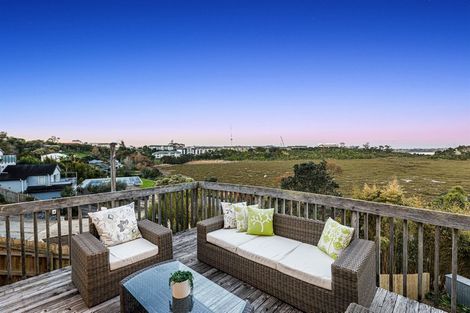 Photo of property in 3/63 College Road, Northcote, Auckland, 0627