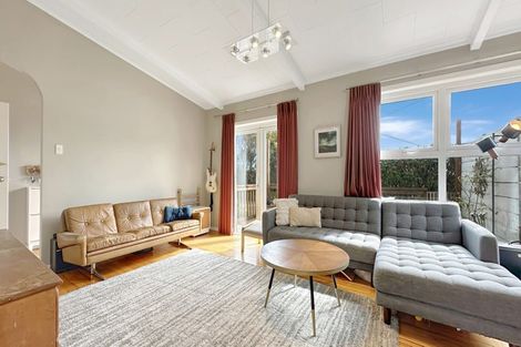 Photo of property in 1/40a Woodglen Road, Glen Eden, Auckland, 0602