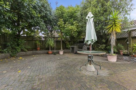 Photo of property in 2/59 Hillsborough Road, Hillsborough, Auckland, 1042