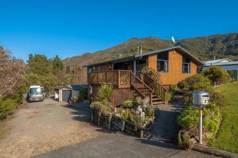 Photo of property in 27 Lawrence Street, Havelock, 7100