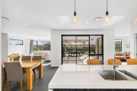 Photo of property in 26 Mcdermott Place, Halswell, Christchurch, 8025