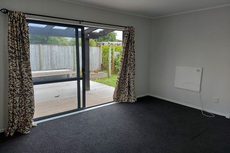 Photo of property in 1 Messines Avenue, Silverstream, Upper Hutt, 5019
