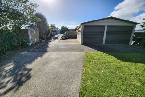 Photo of property in 116 Maunsell Road, Port Waikato, Tuakau, 2695