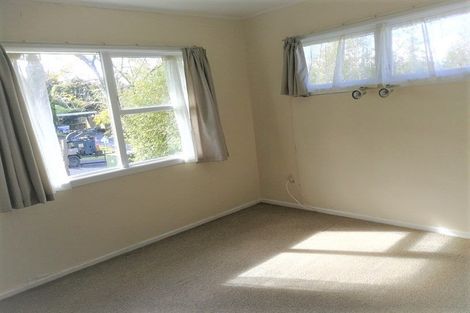 Photo of property in 18 Ramillies Place, Glenfield, Auckland, 0629