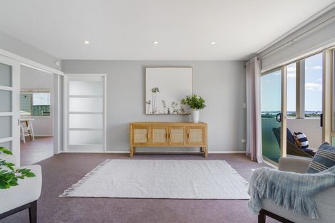 Photo of property in 14 Renner Place, Pyes Pa, Tauranga, 3112