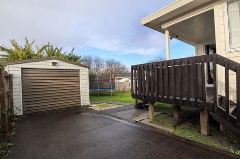 Photo of property in 2/72 Palmers Road, Clendon Park, Auckland, 2103