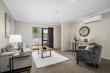 Photo of property in 57b Sabulite Road, Kelston, Auckland, 0602