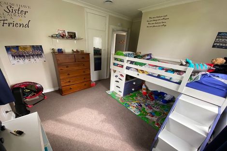 Photo of property in 136 Martin Road, Fairfield, Dunedin, 9018