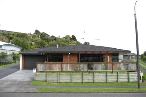 Photo of property in 2/6 Telford Street, Merrilands, New Plymouth, 4312