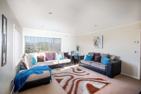 Photo of property in 50 Aotea Drive, Aotea, Porirua, 5024