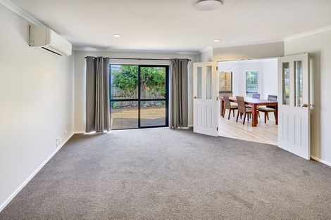 Photo of property in 59 Kapiti Crescent, Titahi Bay, Porirua, 5022