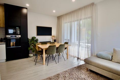 Photo of property in 2a Mcquoid Place, Glenfield, Auckland, 0629