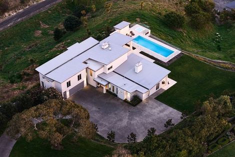 Photo of property in 151 Durham Drive, Havelock North, 4130