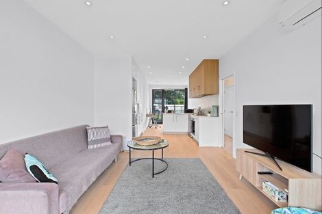 Photo of property in 5/445 Hibiscus Coast Highway, Orewa, 0931