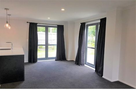 Photo of property in 1e Breakwater Way, Whitby, Porirua, 5024