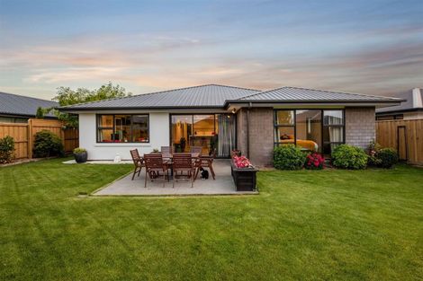 Photo of property in 85 Shillingford Boulevard, Rolleston, 7615