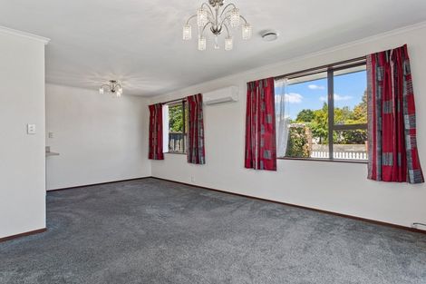 Photo of property in 13 Buckham Street, Rangiora, 7400