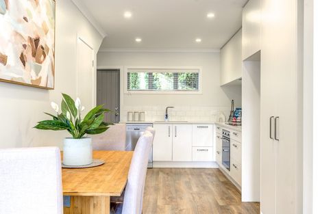 Photo of property in 9/19 Ruakiwi Road, Hamilton Lake, Hamilton, 3204