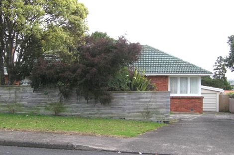 Photo of property in 40 Vera Road, Te Atatu South, Auckland, 0610
