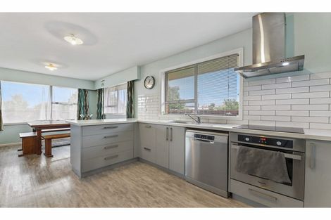 Photo of property in 390 Halswell Road, Halswell, Christchurch, 8025