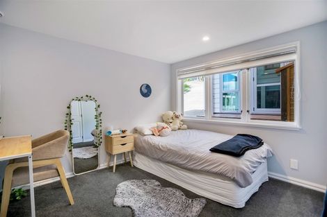 Photo of property in 38a Colmar Road, Mellons Bay, Auckland, 2014